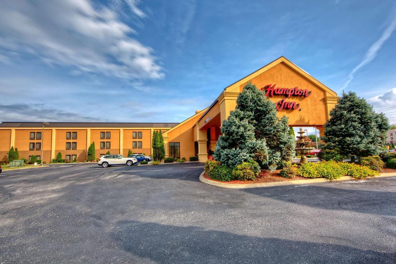 Hampton Inn Морристаун Экстерьер фото