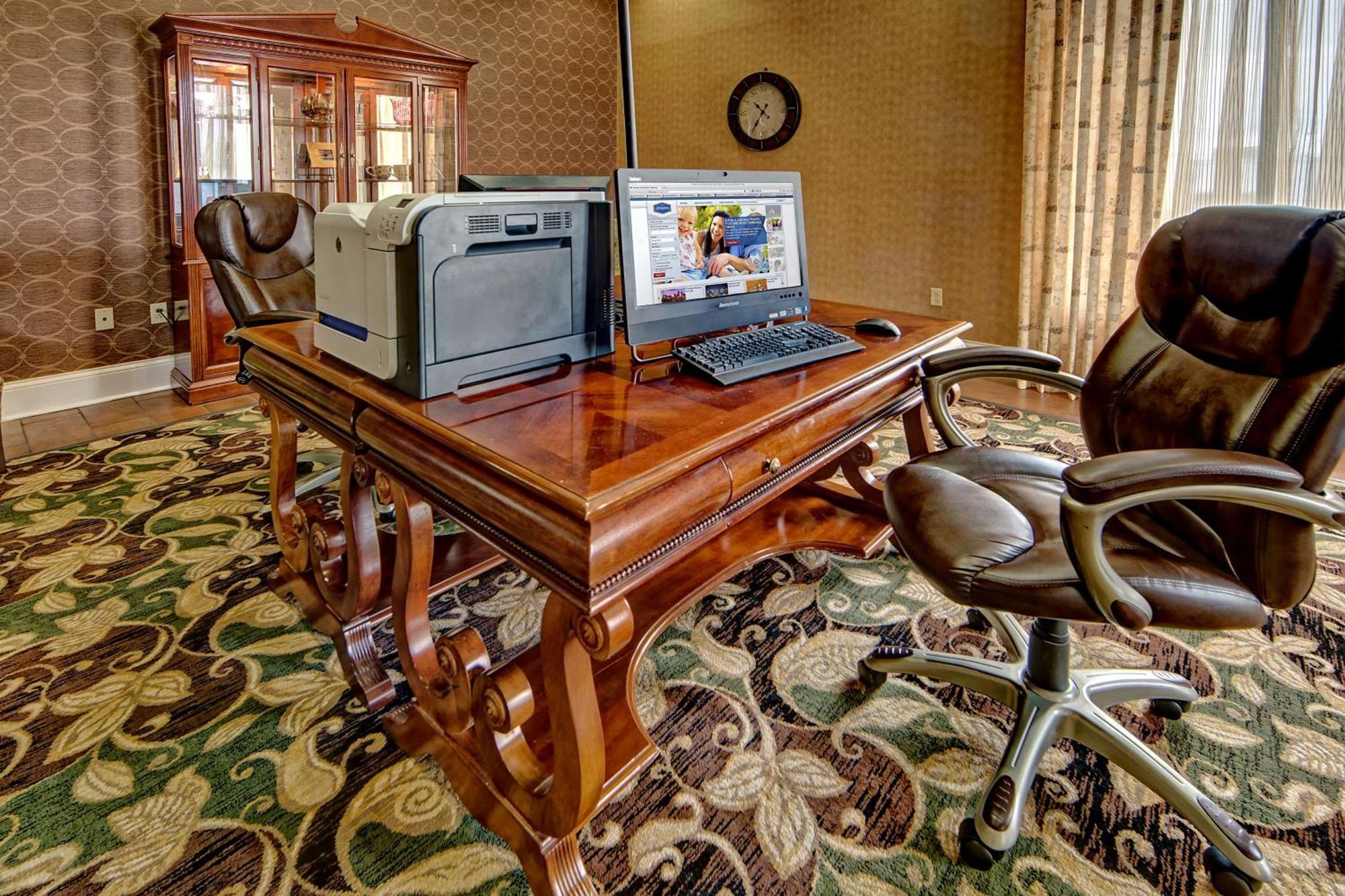 Hampton Inn Морристаун Экстерьер фото
