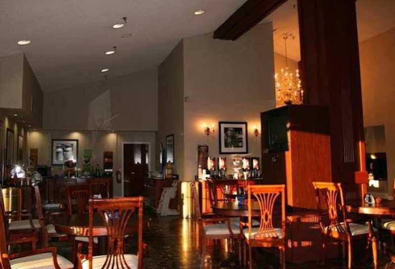 Hampton Inn Морристаун Экстерьер фото